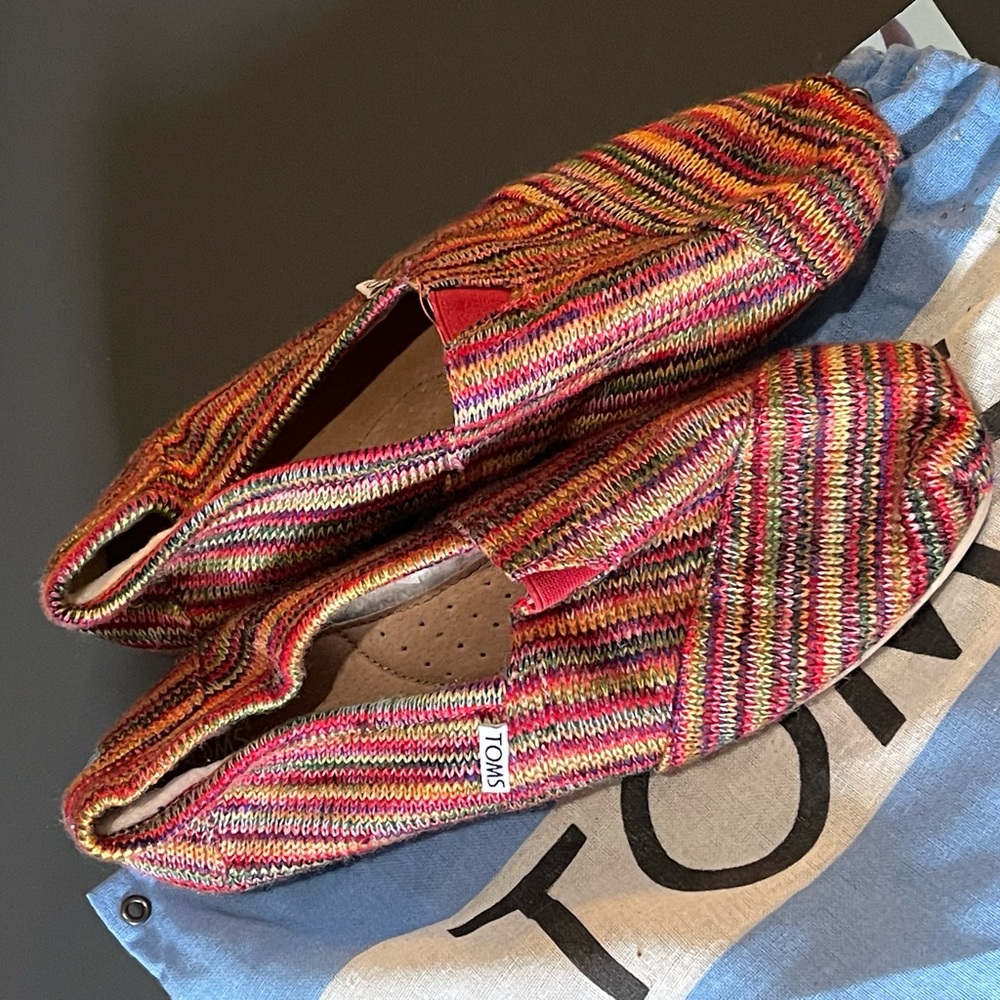 TOMS Women's Multicolor Slip-On Shoes